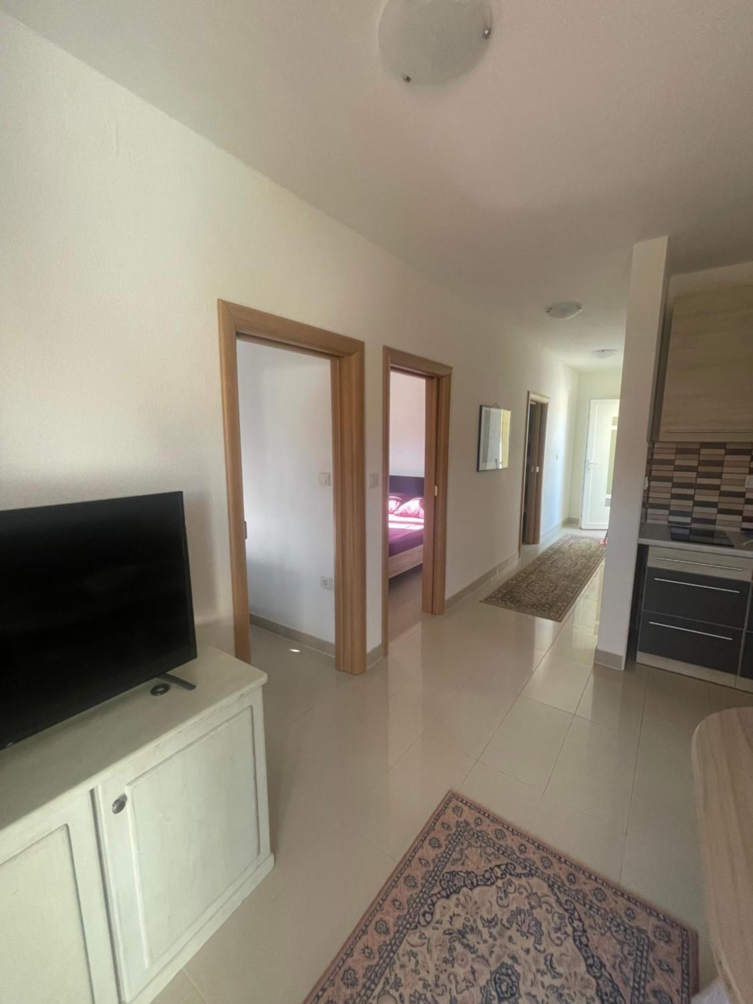 Elia Apartment วีร์ ภายนอก รูปภาพ
